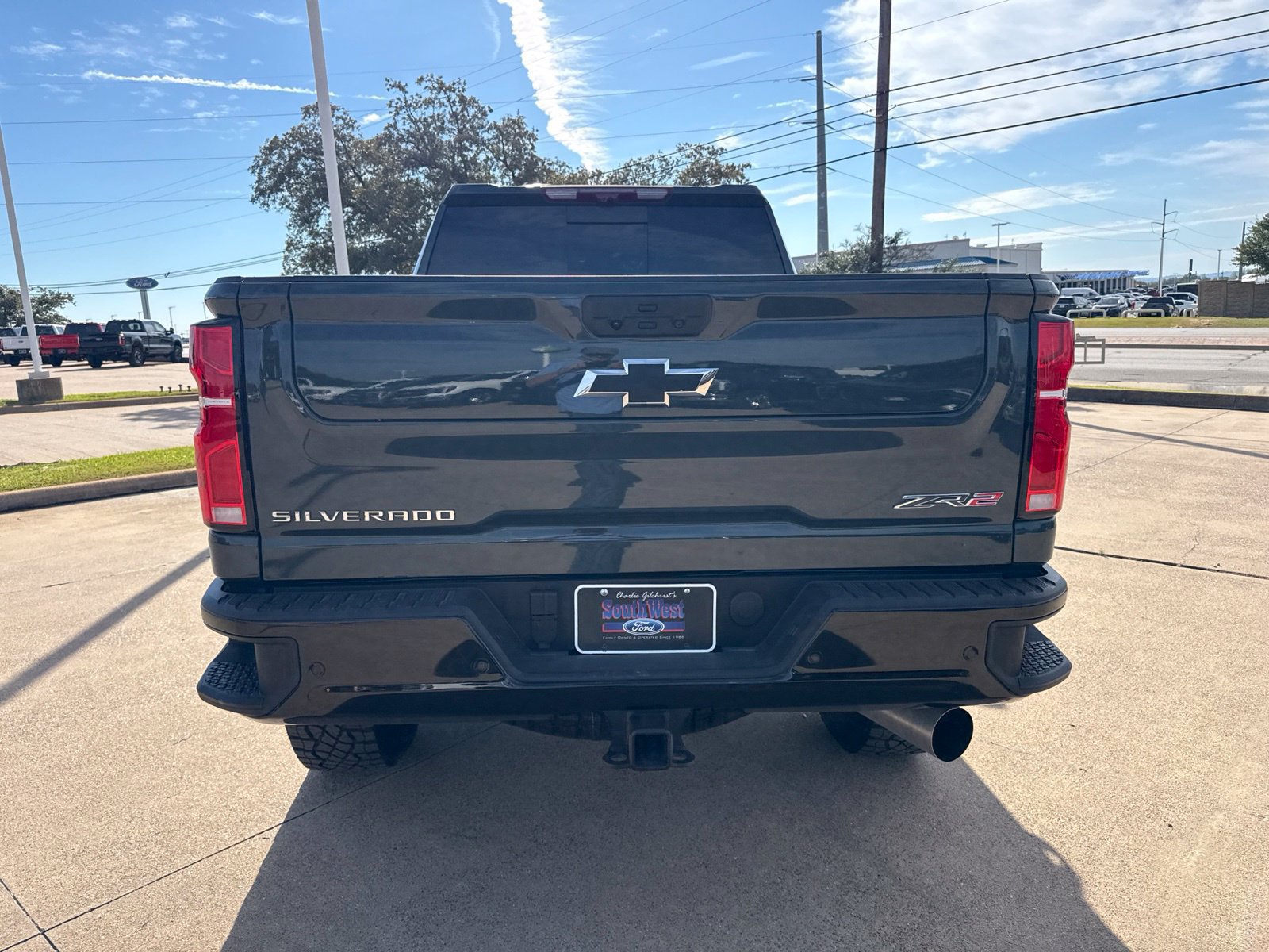 Used 2026 Chevrolet Silverado 2500 ZR2 AWD/4WD image 6