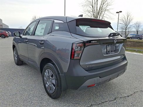 New 2026 Nissan Kicks S image 5