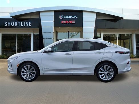 New 2025 Buick Envista Avenir image 6