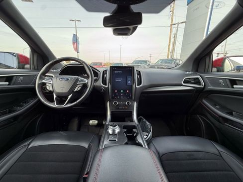 Used 2024 Ford Edge ST-Line image 27