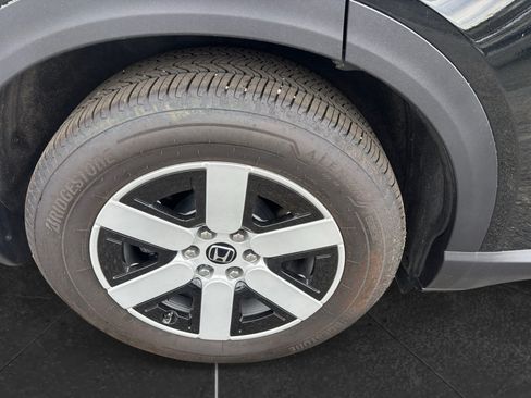 Used 2024 Honda Prologue EX image 13