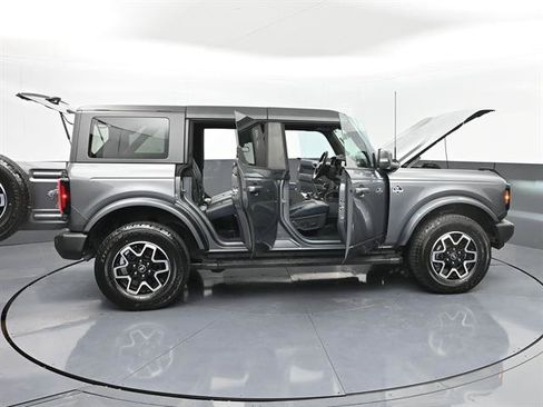 Certified 2024 Ford Bronco Outer Banks AWD/4WD image 54
