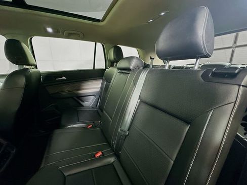 Used 2023 Volkswagen Atlas SE w/ Panoramic Sunroof Package AWD/4WD image 25
