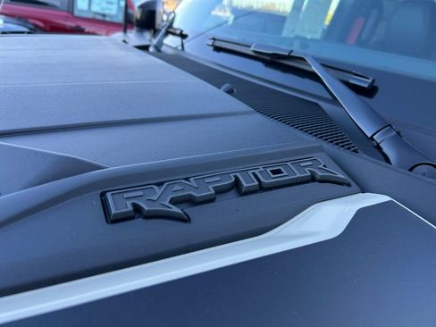 New 2025 Ford Bronco Raptor image 32