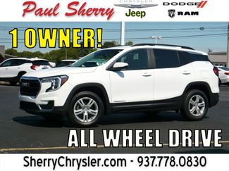 Used 2023 GMC Terrain SLE w/ Driver Convenience Package image 1