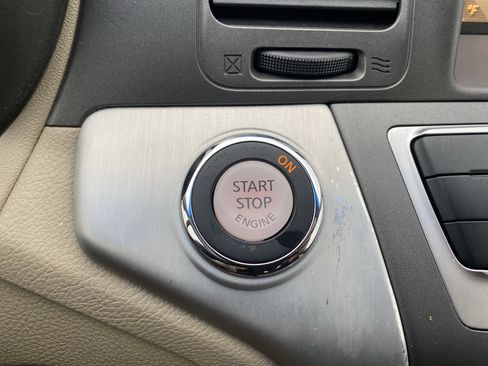 Used 2011 Nissan Murano SL image 15