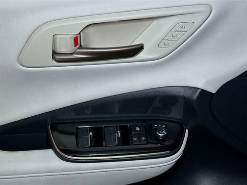 New 2026 Toyota Crown Limited image 12