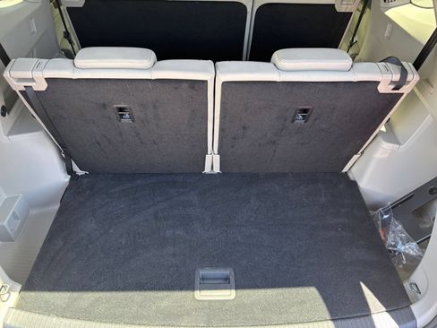 Used 2026 Volkswagen Atlas SE FWD image 33
