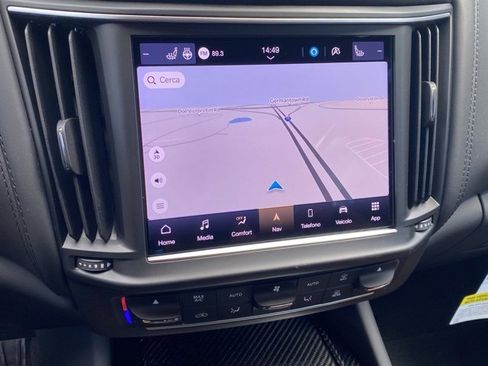 New 2024 Maserati Levante Trofeo image 32