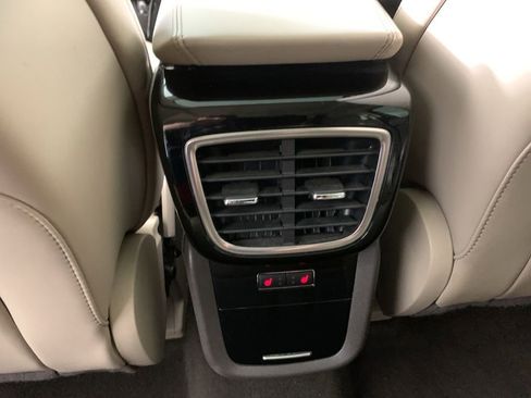 Used 2022 Lincoln Nautilus Reserve w/ Equipment Group 201A AWD/4WD image 34