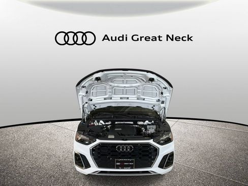Used 2023 Audi Q5 2.0T Premium w/ Convenience Package AWD/4WD image 15
