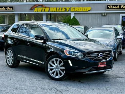 Used 2017 Volvo XC60 T6 Inscription w/ Advanced Package AWD/4WD image 1
