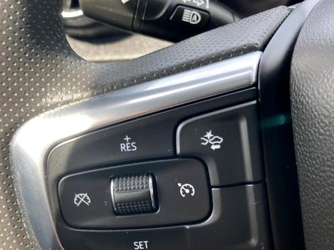 Used 2023 Chevrolet Blazer LT image 19