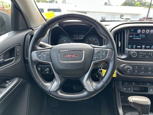 Used 2017 GMC Canyon SLE w/ All Terrain Package AWD/4WD image 17