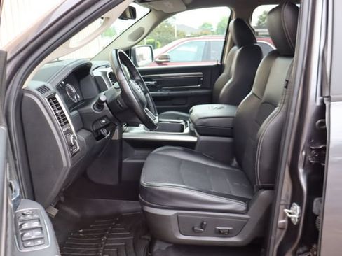 Used 2018 RAM 1500 Sport w/ Quick Order Package 26Q Night AWD/4WD image 11