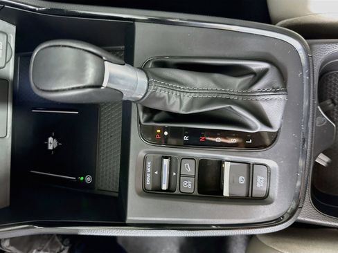 Used 2026 Honda CR-V EX-L image 17