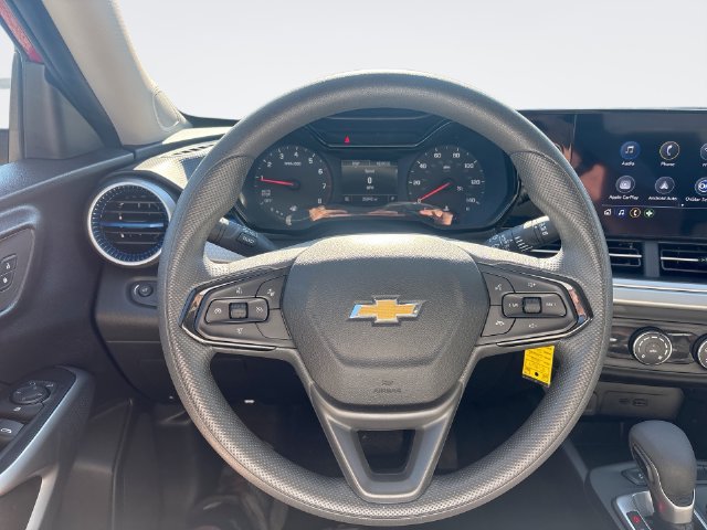Used 2026 Chevrolet Trax LS FWD image 14