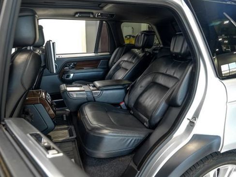 Used 2018 Land Rover Range Rover Long Wheelbase Autobiography AWD/4WD image 49