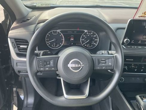 Certified 2023 Nissan Rogue S image 20