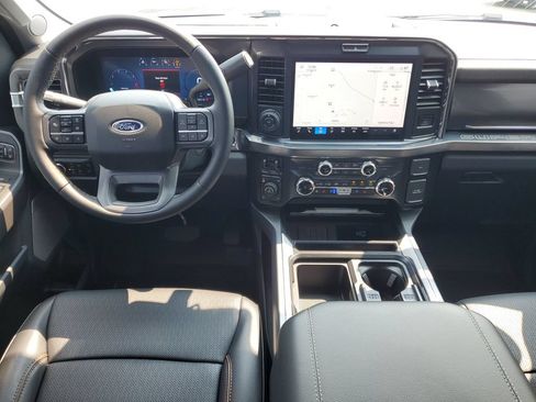 Used 2025 Ford F350 Lariat w/ Lariat Ultimate Package AWD/4WD image 28