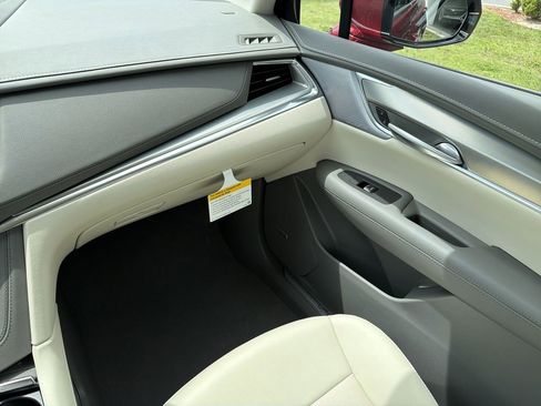 New 2026 Cadillac XT5 Premium Luxury w/ Driver Assist Package FWD image 16