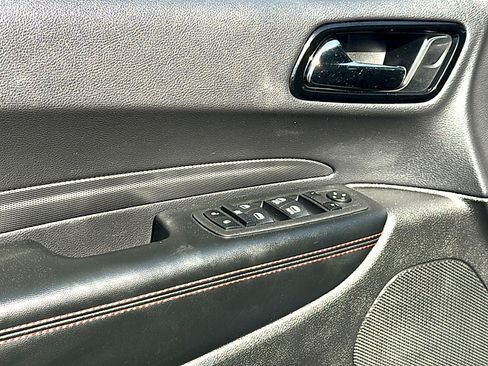 Used 2023 Dodge Durango GT image 16