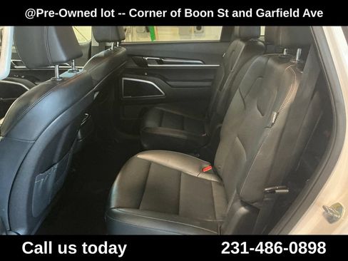 Used 2023 Kia Telluride S AWD/4WD image 27