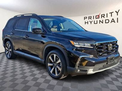 Used 2025 Honda Pilot Elite