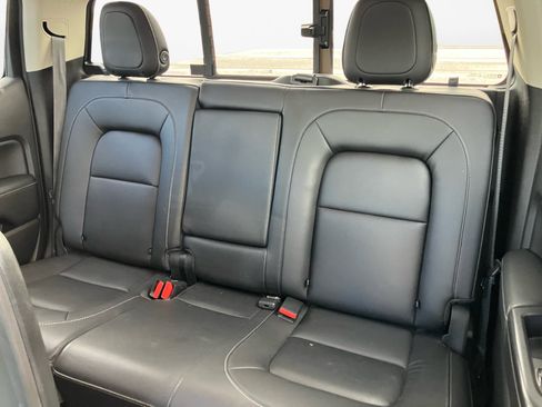 Used 2022 GMC Canyon Elevation w/ Elevation Premium Package AWD/4WD image 15