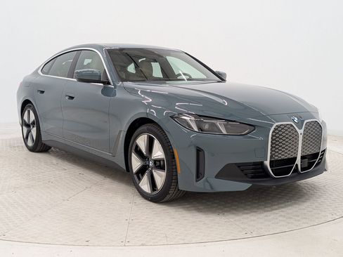 New 2026 BMW i4 eDrive40 w/ Premium Package image 7