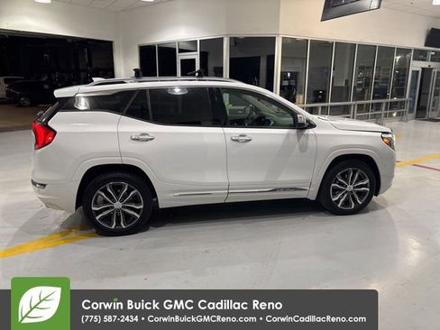 Used 2019 GMC Terrain Denali w/ Advanced Safety Package image 9