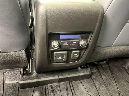 Certified 2023 Buick Enclave Essence w/ Experience Buick Package image 14