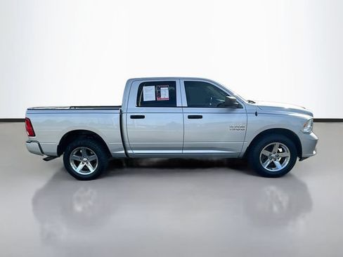 Used 2016 RAM 1500 Express AWD/4WD image 5