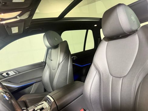 Used 2019 BMW X5 xDrive40i w/ Convenience Package AWD/4WD image 20