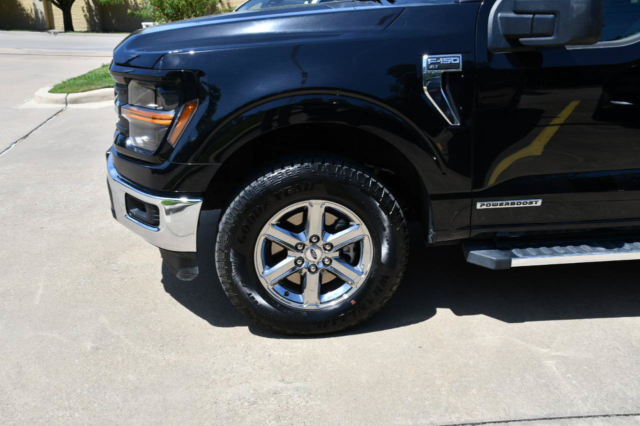Used 2025 Ford F150 XLT w/ Equipment Group 301A Standard AWD/4WD image 4