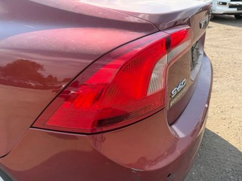 Used 2015 Volvo S60 T5 Platinum w/ Climate Package AWD/4WD image 11