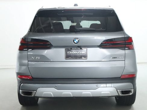 Used 2025 BMW X5 xDrive40i w/ Climate Comfort Package AWD/4WD image 7