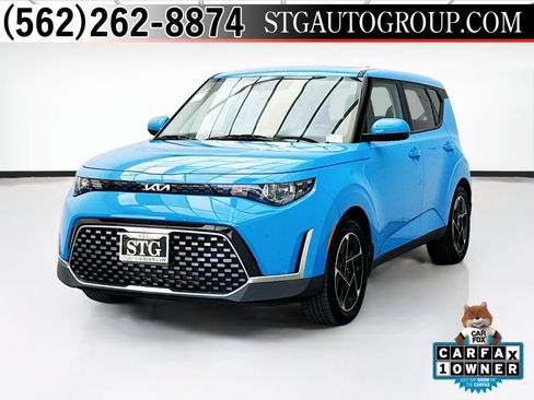 Used 2023 Kia Soul EX FWD image 1