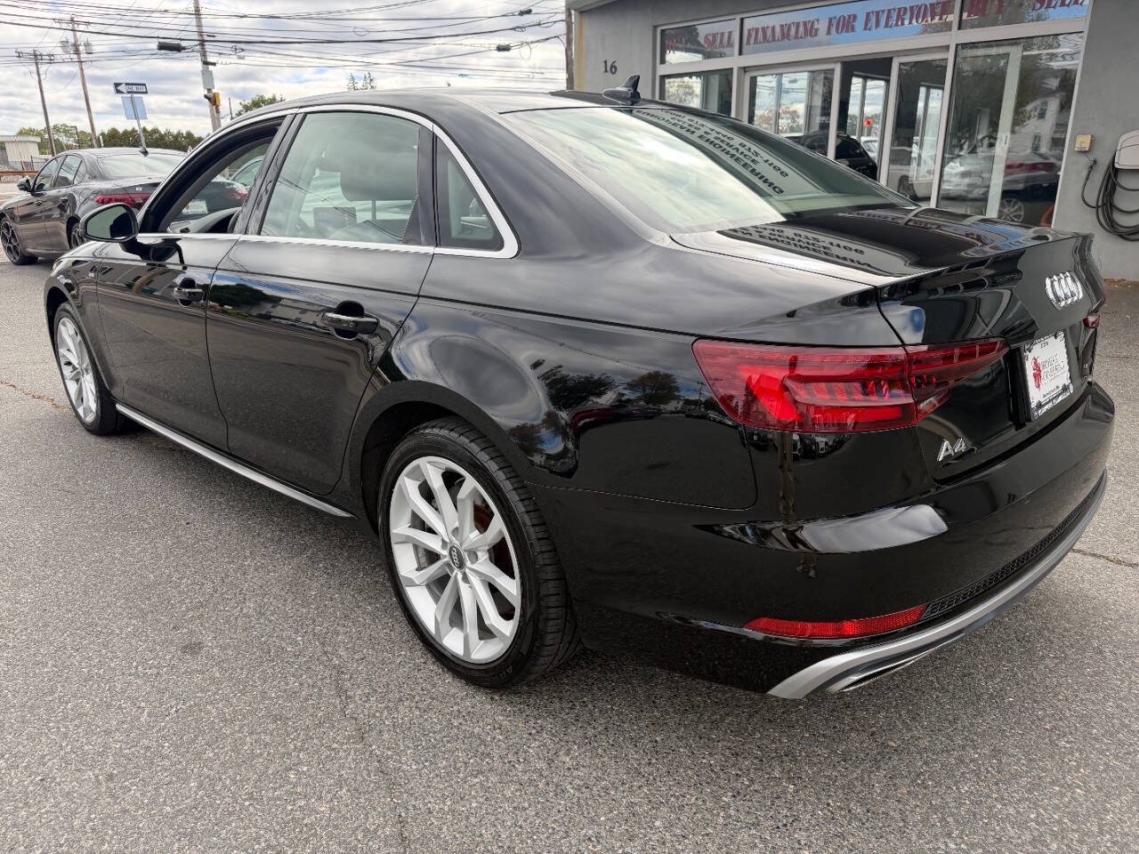 Used 2019 Audi A4 2.0T Premium w/ Convenience Package AWD/4WD image 5