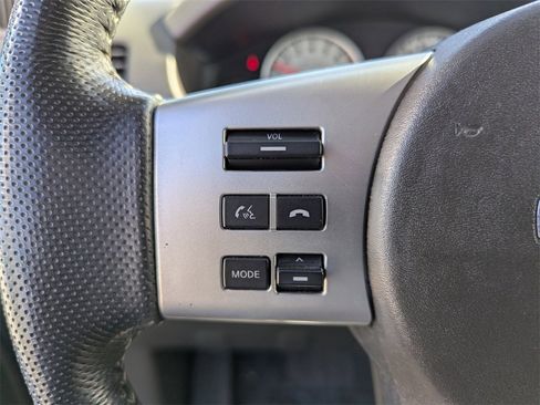 Used 2015 Nissan Frontier PRO-4X image 14