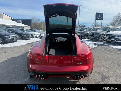 Used 2017 Jaguar F-TYPE R image 20