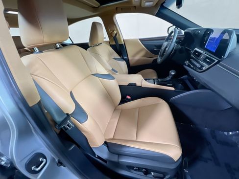 Used 2023 Lexus ES 350 w/ Premium Package FWD image 26