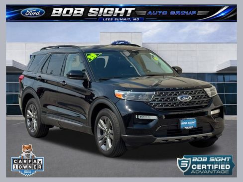 Used 2023 Ford Explorer XLT w/ Equipment Group 202A AWD/4WD image 1