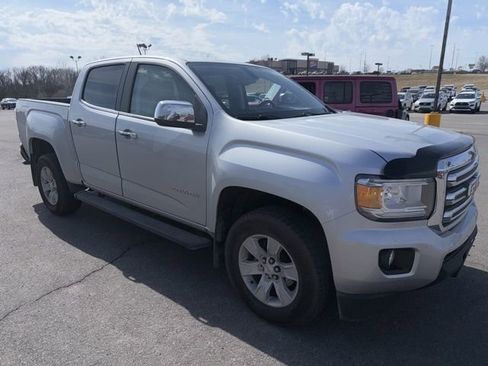 Used 2018 GMC Canyon SLE image 9