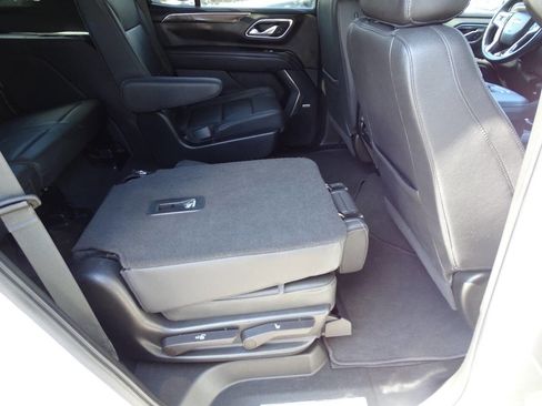 Used 2023 Chevrolet Tahoe LT image 40