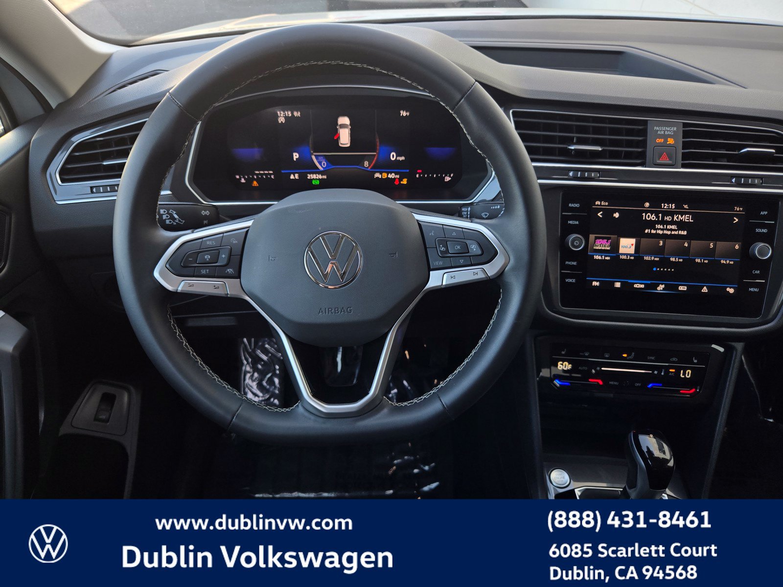 Certified 2024 Volkswagen Tiguan SE w/ Panoramic Sunroof Package AWD/4WD image 13