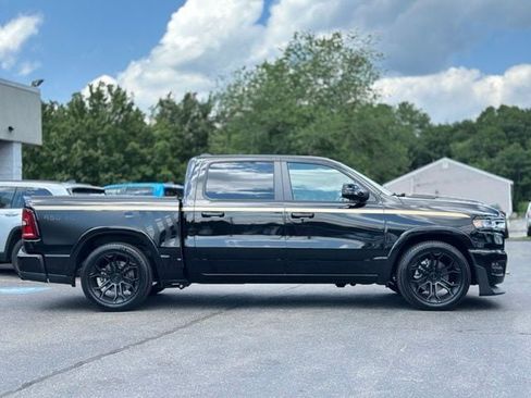 Used 2026 RAM 1500 Big Horn AWD/4WD image 9