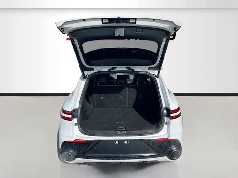 Used 2024 Genesis GV70 3.5T Sport w/ Sport Advanced Package image 27