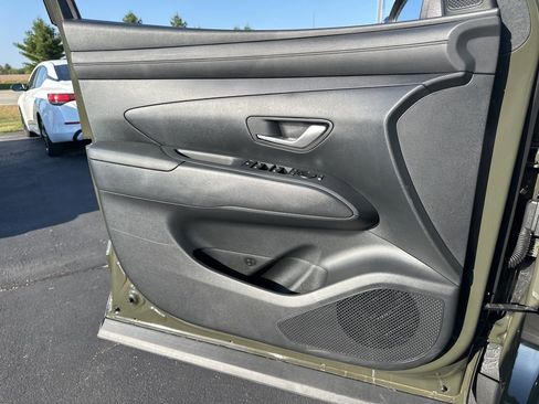 Used 2025 Hyundai Santa Cruz SEL image 19