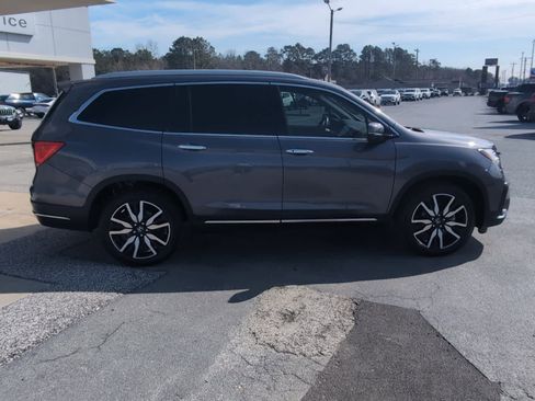 Used 2019 Honda Pilot Elite image 9